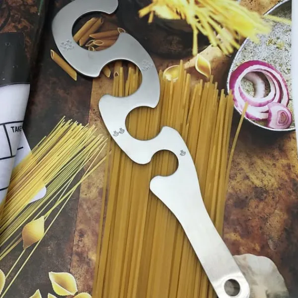 4 huller rustfri stål spaghettimåler S-formet spaghettilineal praktisk holdbar køkkenmadlavningsgadgets Outlet