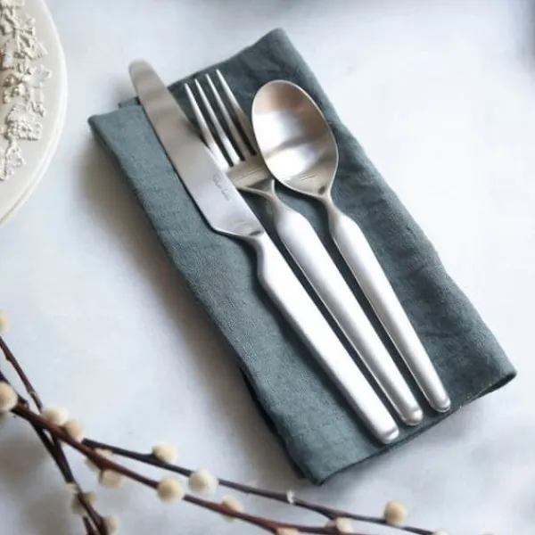 Bergen Smörkniv Satin 16cm - Robert Welch New