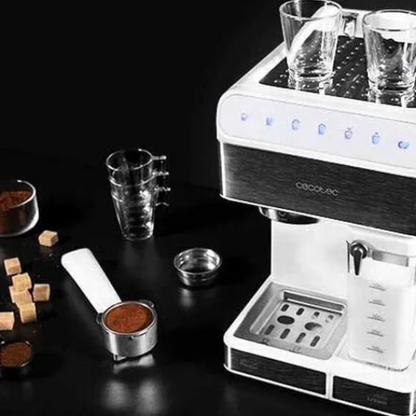 Kaffemaskiner Til God Kaffe>Cecotec Superautomatisk Kaffemaskine Power Instant-ccino 20 Touch Hvid One Size / EU Plug