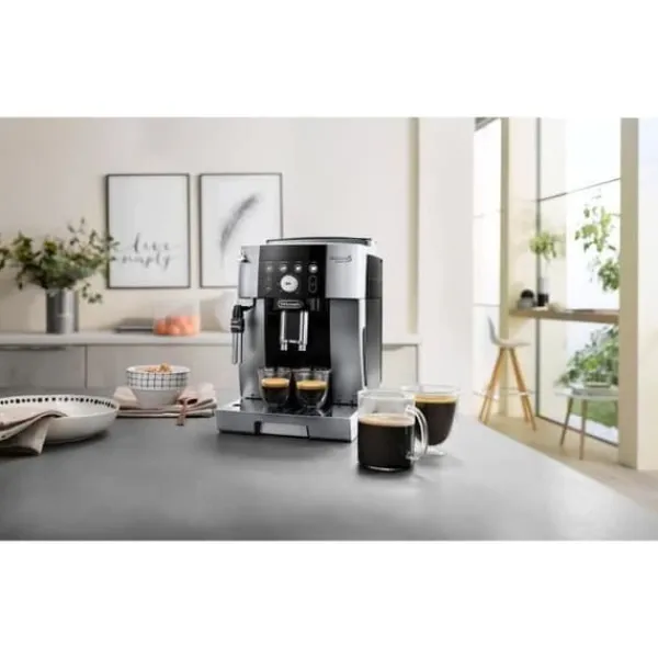 Delonghi Shredder Espresso Machine - Magnifica S Smart - Rostfritt stål Outlet