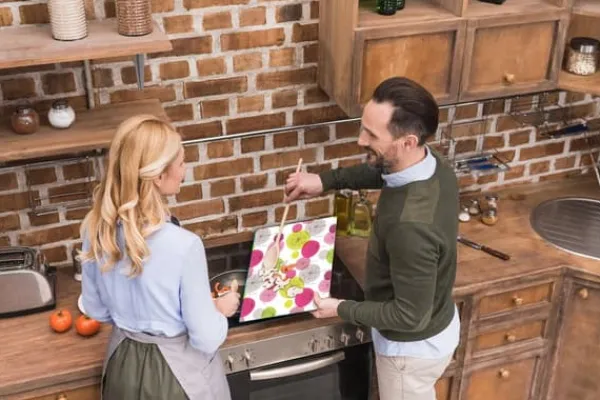 Bordskånere>GLAS SKÆREBRÆT 52x40 BLOMSTER