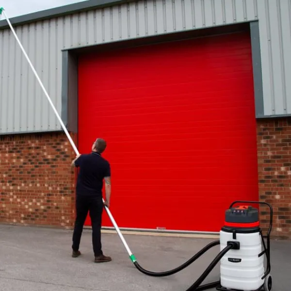 Industriel støvsuger MaxBlast 90L våd/tør 3000W | Kit med rør til tagrender 7,2 m | 5 m slange | Tre-motor system | Høj effekt | Alsidige tilbehør til | CDON Hot