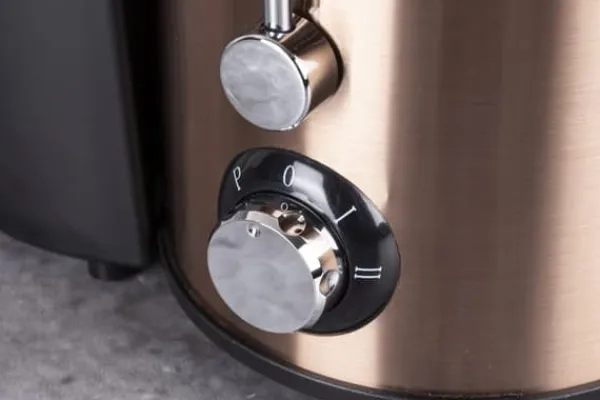 Juicepresser - Nyd Friskpresset Juice Derhjemme>Juicer 500W BERLINGER HAUS Rose Gold BH-9459