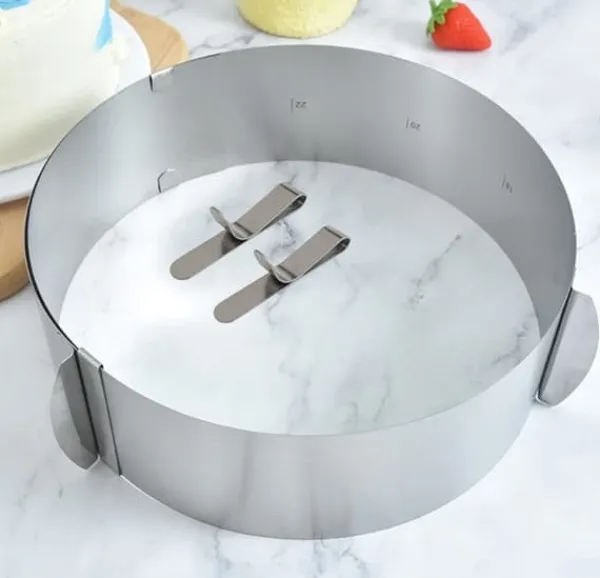 Udstikkere>Kagekant 8 cm justerbar 16-30 kagering + 2X GRATIS KLIPS