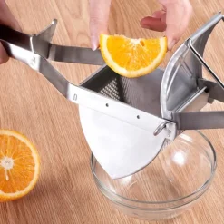 Kartoffelpressere>Kartoffelrister og frugtpresse i rustfrit stål
