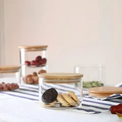 Lagdelte glasopbevaringskrukker til snacks og tørret frugt, salatskål i glas med låg Discount