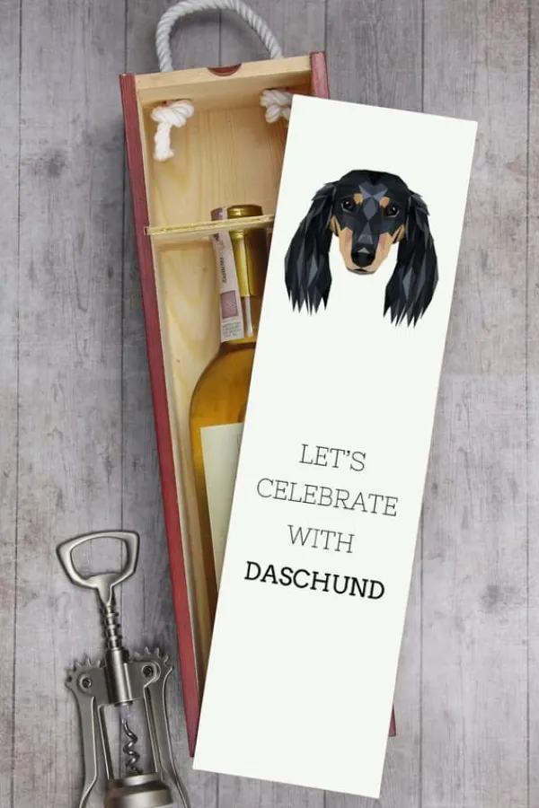 Vinflaskeholdere>Langhåret gravhund - en geometrisk kasse med et foto og en inskription til Art-Dog vin