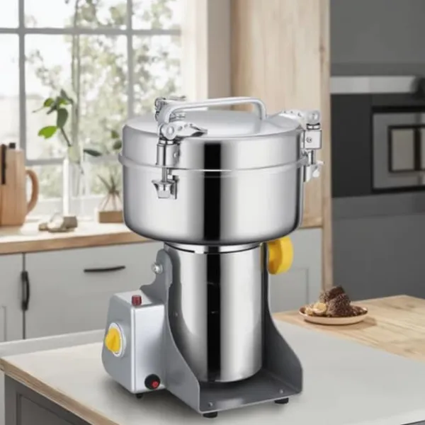 Madkværne & Kødhakker>Madkværn, 1800W Effekt, 220V Spænding, 2,5 KG Kapacitet, Hakke- og Malefunktionalitet, CB og CE Certificeret