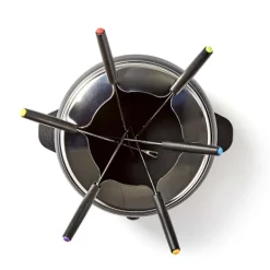 MELISSA Fonduesæt | 6 personer | 2,3 l | Justerbar temperaturstyring | 800 W | Cool touch-håndtag | Skridsikre fødder | Beskyttelse mod overophedning