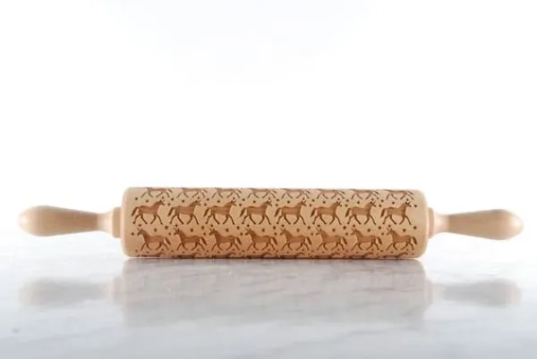 Kageruller>MoodForWood Trækagerulle, Graveret, 43 cm med Håndtag, Perfekt til Bagning - Enhjørningsmønster