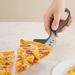 Pizzasaks i rustfrit stål med spatel Hot