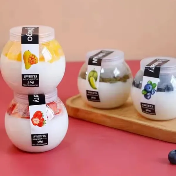 Beholdere Til Madopbevaring>Plastikkopper med låg til kugleformede desserter Kugleformet kop 200ml/12 stk.