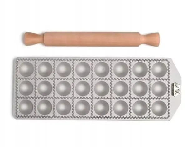 Pastaforme & Pasta-Udstikkere>RAVIOLI FORM MARCATO RUND 24STK. + RULLE