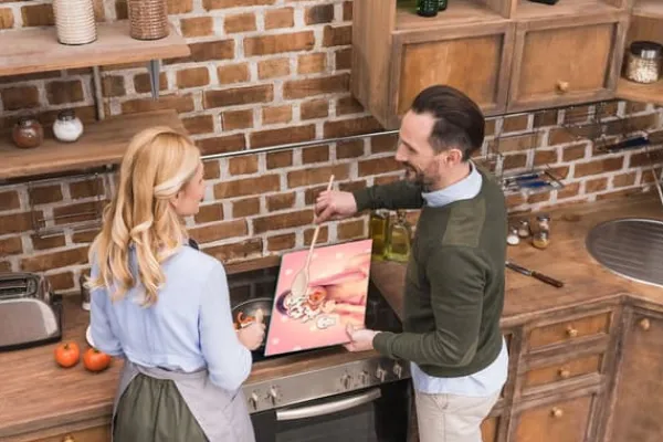 Skeer & Skovle>SKÆREBRÆT I GLAS 52x40 BARBIE