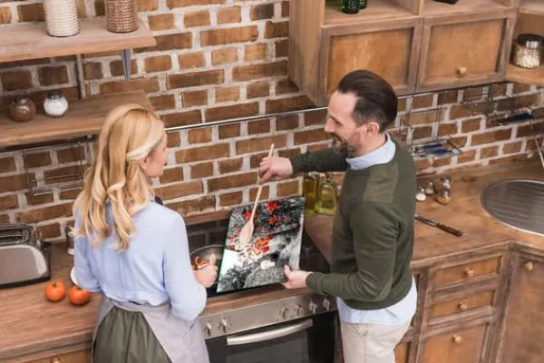 Skeer & Skovle>SKÆREBRÆT I GLAS 52x40 BLOMSTER