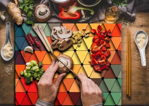 SKÆREBRÆT MED GLAS 52X40 MOSAIKFARVE Sale