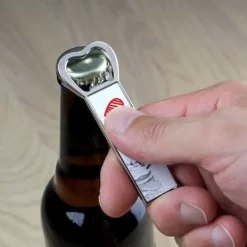 St. Bernard, hund fra St. Bernarda - flaskeåbner med en hund, personlig køleskabsåbner, unik gave til en mand fra Art-Dog New