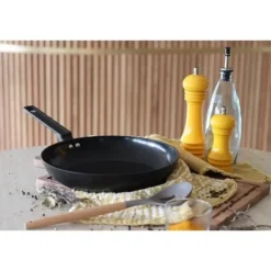 Gryder, Stegepander Og Kasseroller><noscript><img width=
