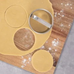 Udstikkere>Ståludstikker til dumplings og donuts, 6 cm