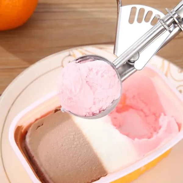 Skeer & Skovle>Stor Cookie Scoop i Rustfrit Stål - 6,3 CM Diameter