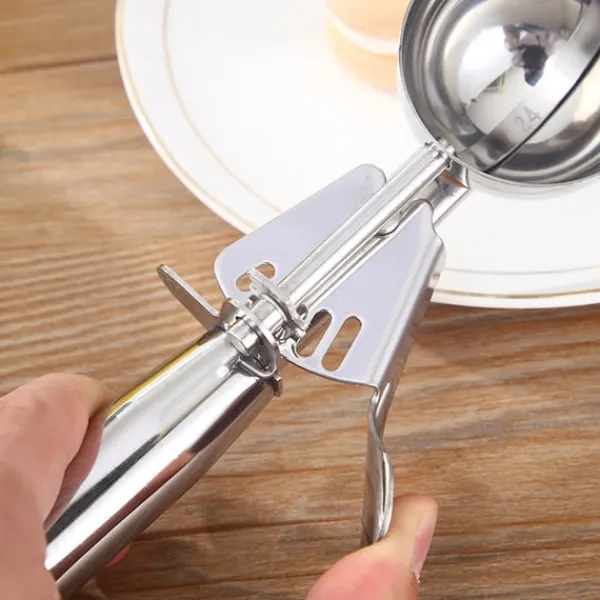 Skeer & Skovle>Stor Cookie Scoop i Rustfrit Stål - 6,3 CM Diameter