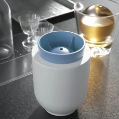 Stora Ice Ball Maker Ice Cube Form Multi Layer Design Håll drycker kylda för Cocktails Kaffe Blå Sale