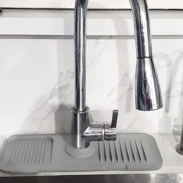 Måtter & Gitter Til Køkkenvaske>Universal silikone afløbsmåtte til vask 45 x 14 cm BRUNBESTE BB-3329 grå