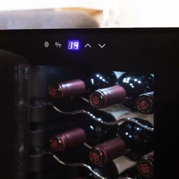 Vinkøleskabe>Vinotek Cecotec GrandSommelier 1550 Sort